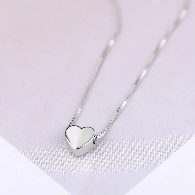 The Heart Pendant Necklace