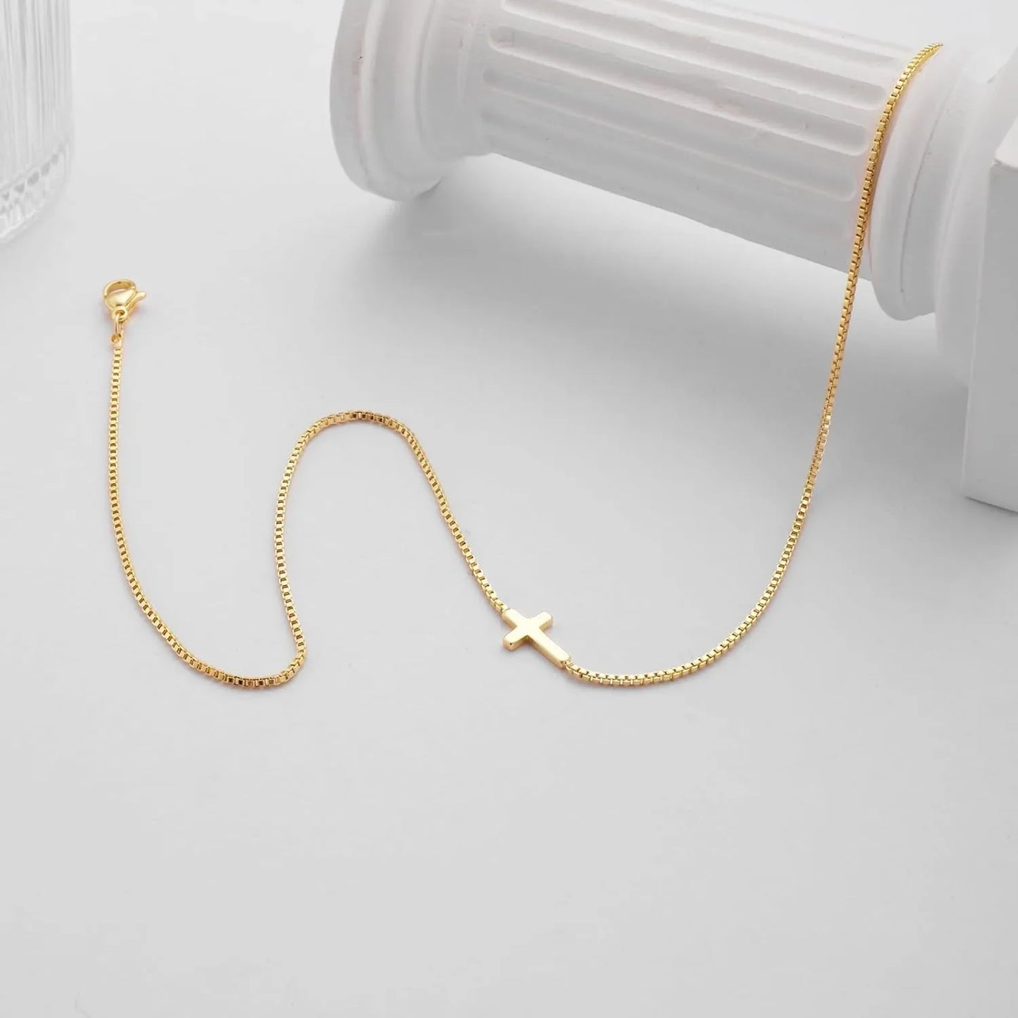 Cross Pendant Necklace Choker