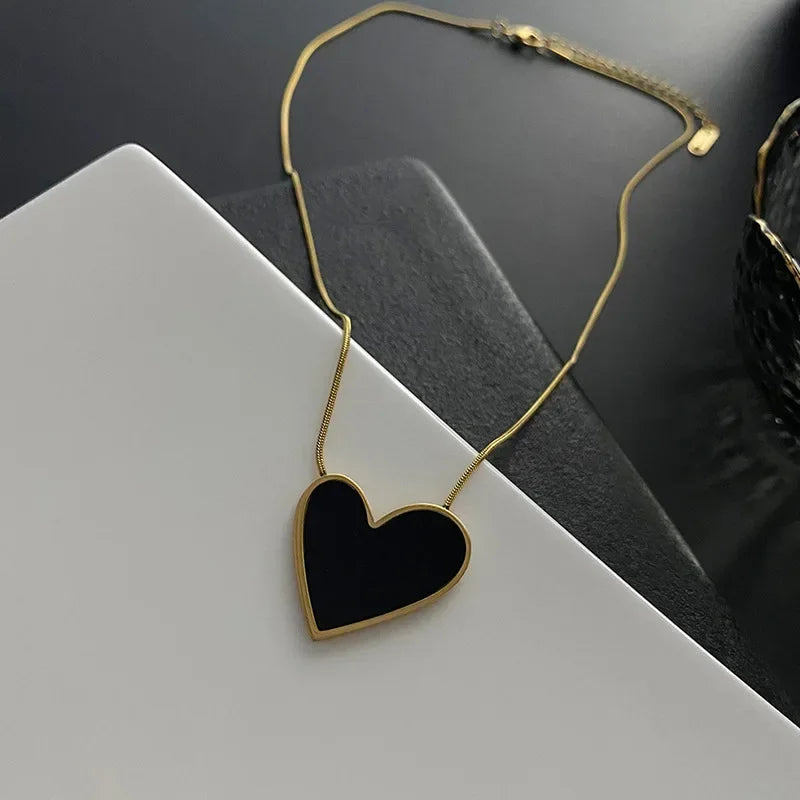 Minimalist Square Pendant Choker Necklace